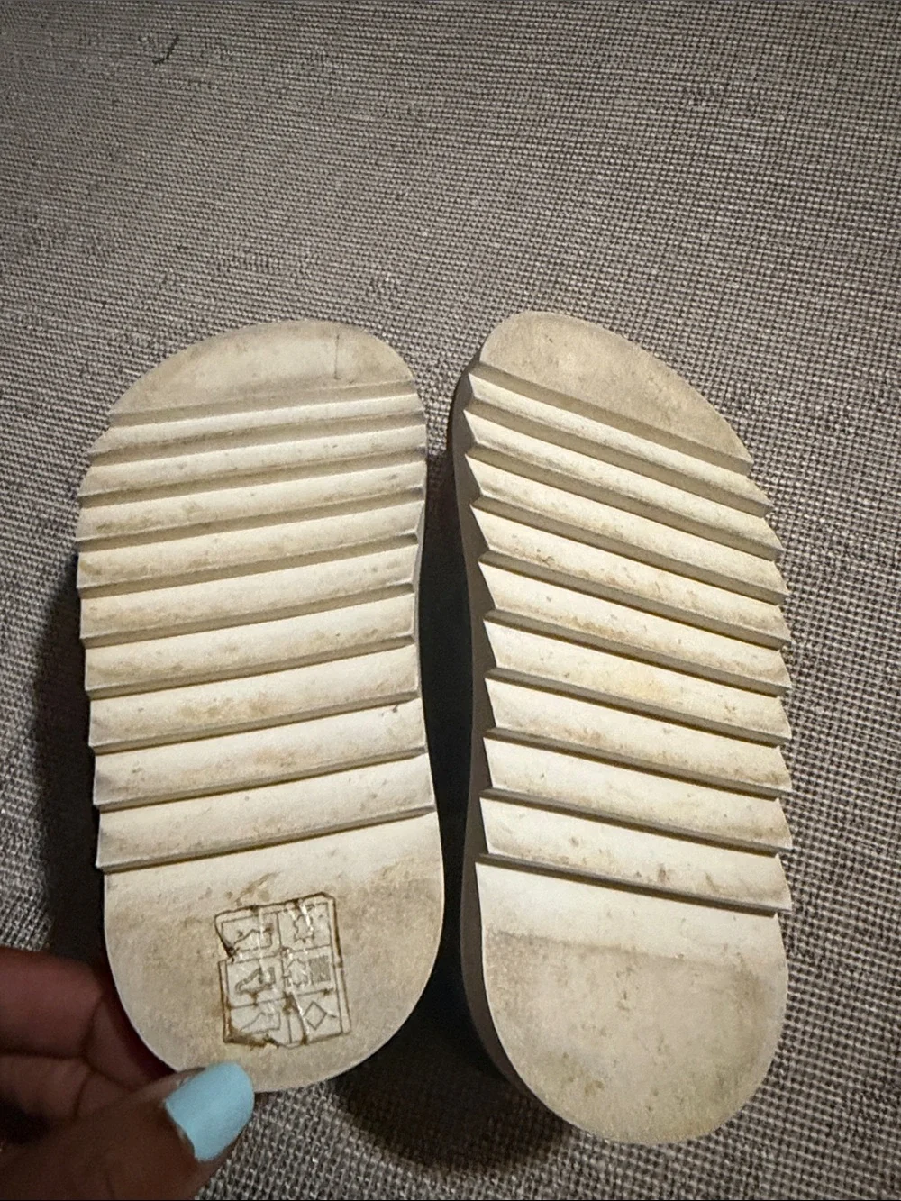 Burberry children sandals